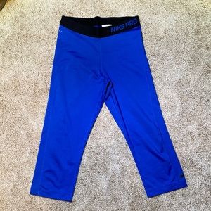 Nike cropped leggings